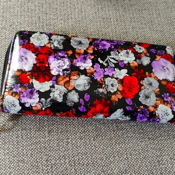 Handbags - women's handbags